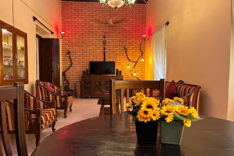 Rustic Ridge with Backyard 3BHK Villa-Siolim